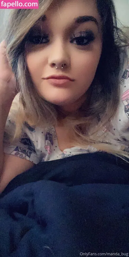 manda_bug Onlyfans Photo Gallery 