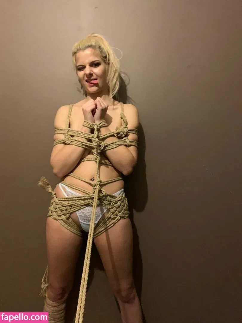 Charley Mairs Onlyfans Photo Gallery 