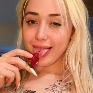 Cinderella_gg Onlyfans Photo Gallery 