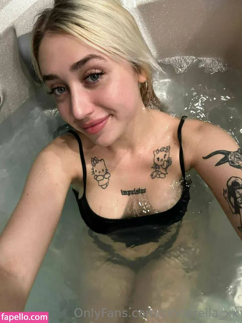 Cinderella_gg Onlyfans Photo Gallery 