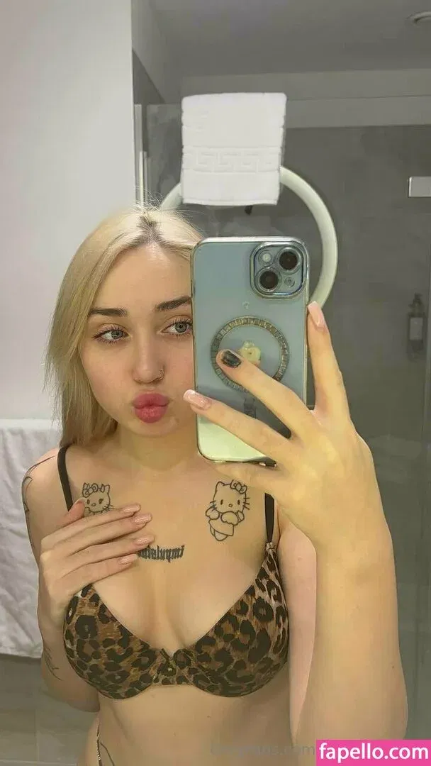 Cinderella_gg Onlyfans Photo Gallery 