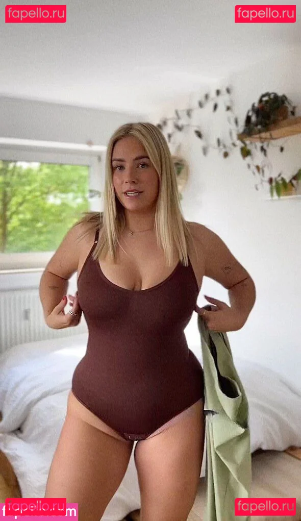 Marie Kemming Onlyfans Photo Gallery 