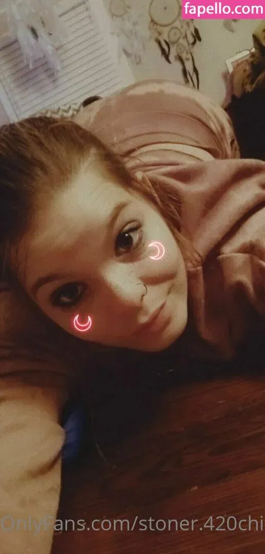 stoner.420chick Onlyfans Photo Gallery 