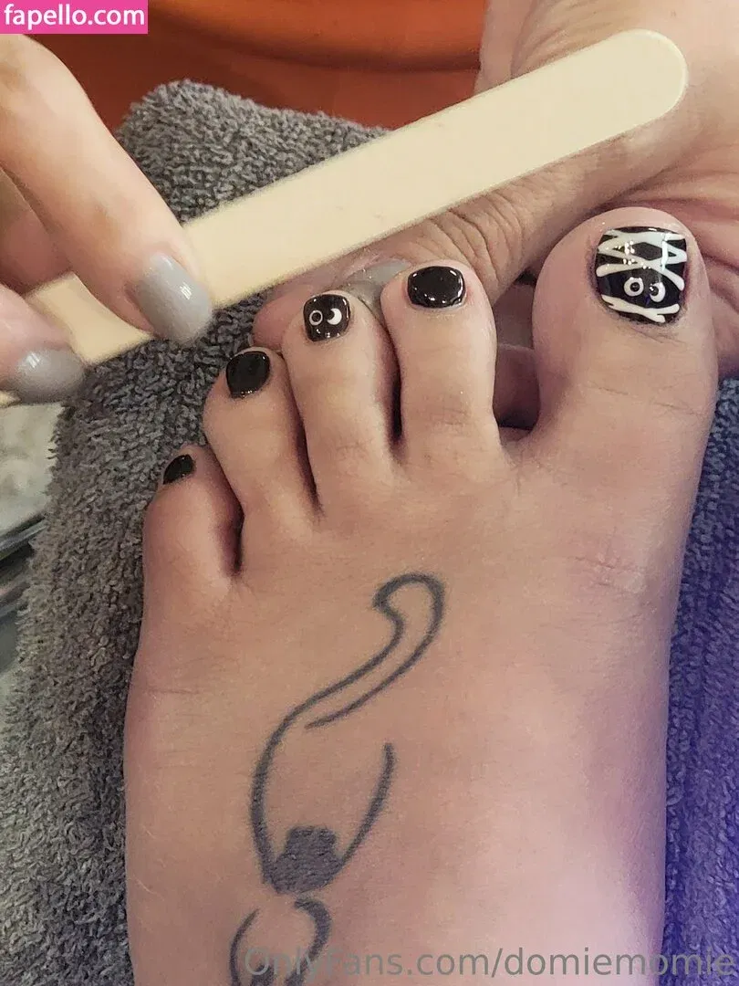 tem_momo Onlyfans Photo Gallery 