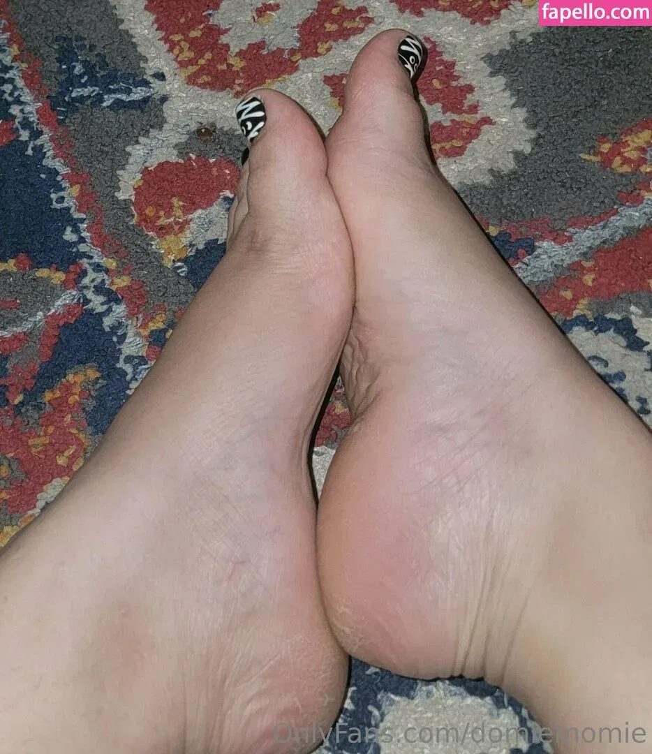 tem_momo Onlyfans Photo Gallery 