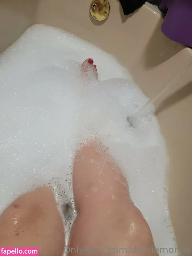 tem_momo Onlyfans Photo Gallery 