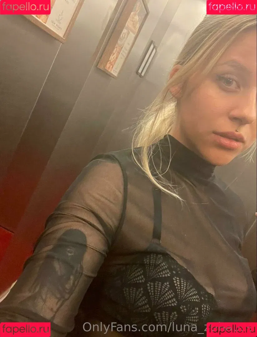 Luna_zuhause Onlyfans Photo Gallery 