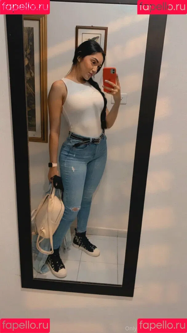 naugthyabb1 Onlyfans Photo Gallery 