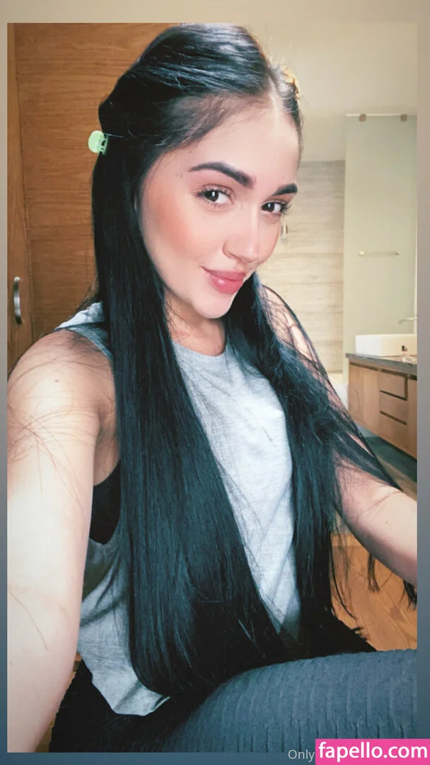 naugthyabb1 Onlyfans Photo Gallery 