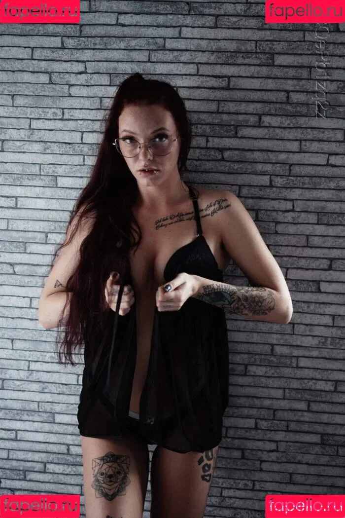 Evee_Avery Onlyfans Photo Gallery 
