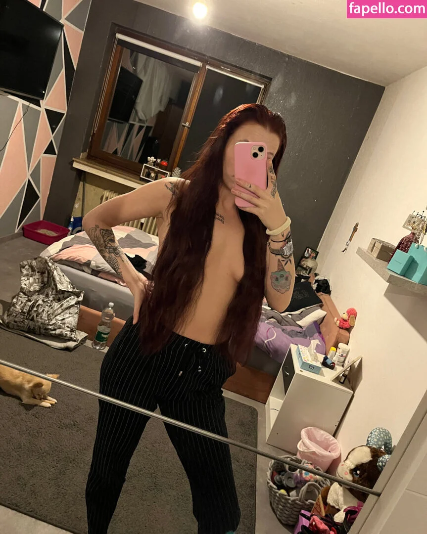 Evee_Avery Onlyfans Photo Gallery 