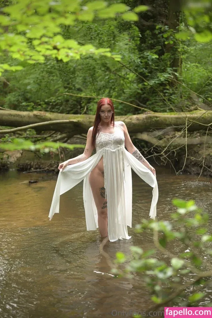 Evee_Avery Onlyfans Photo Gallery 