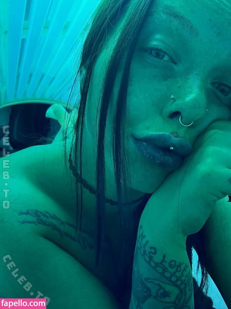 Evee_Avery Onlyfans Photo Gallery 