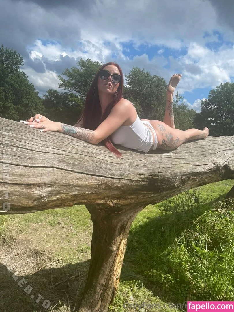 Evee_Avery Onlyfans Photo Gallery 