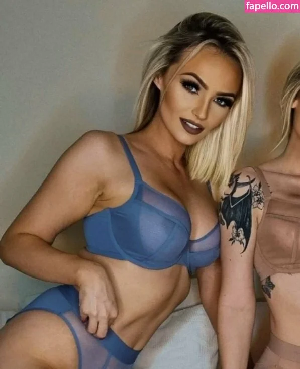 alexa_5160 Onlyfans Photo Gallery 