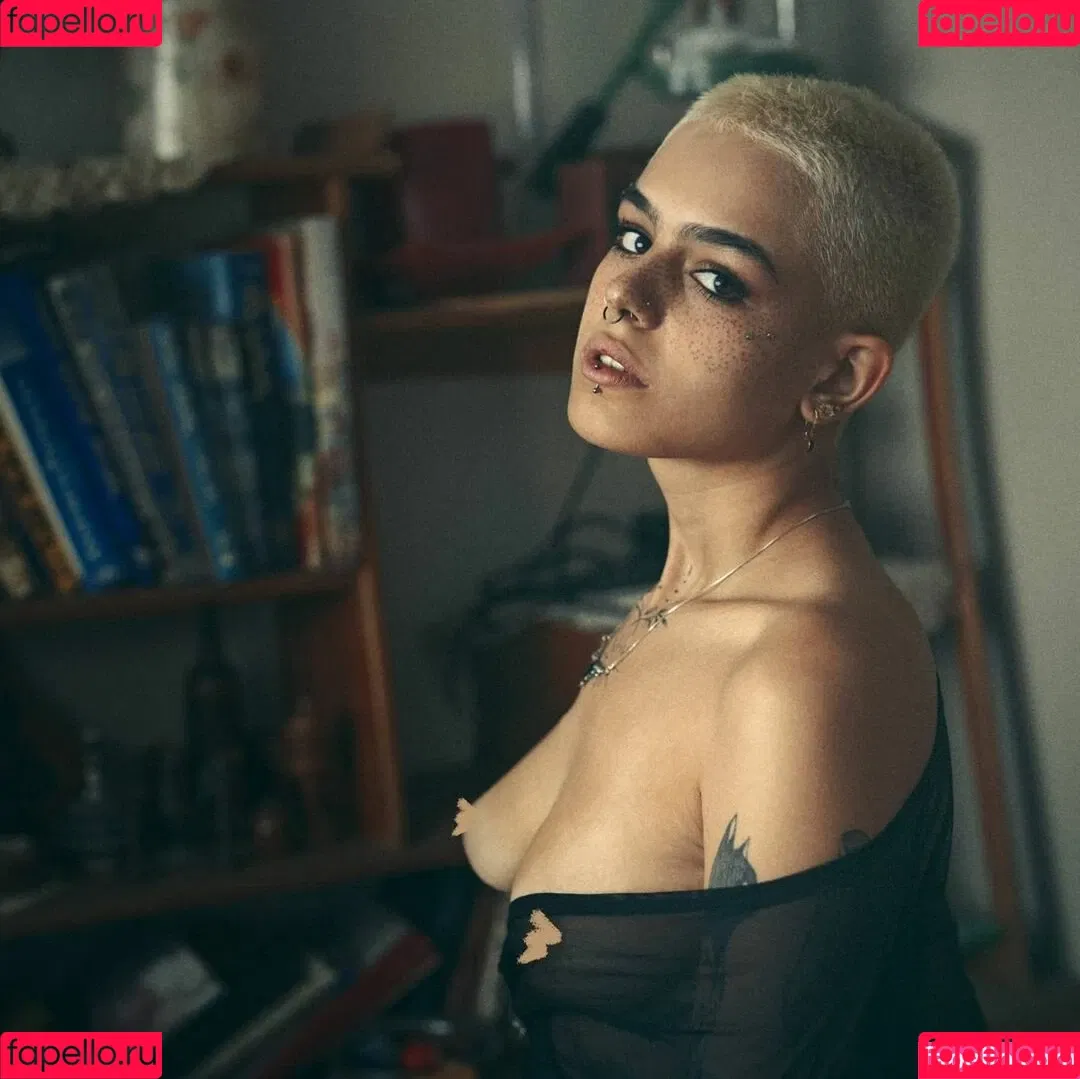 Hila_bby Onlyfans Photo Gallery 