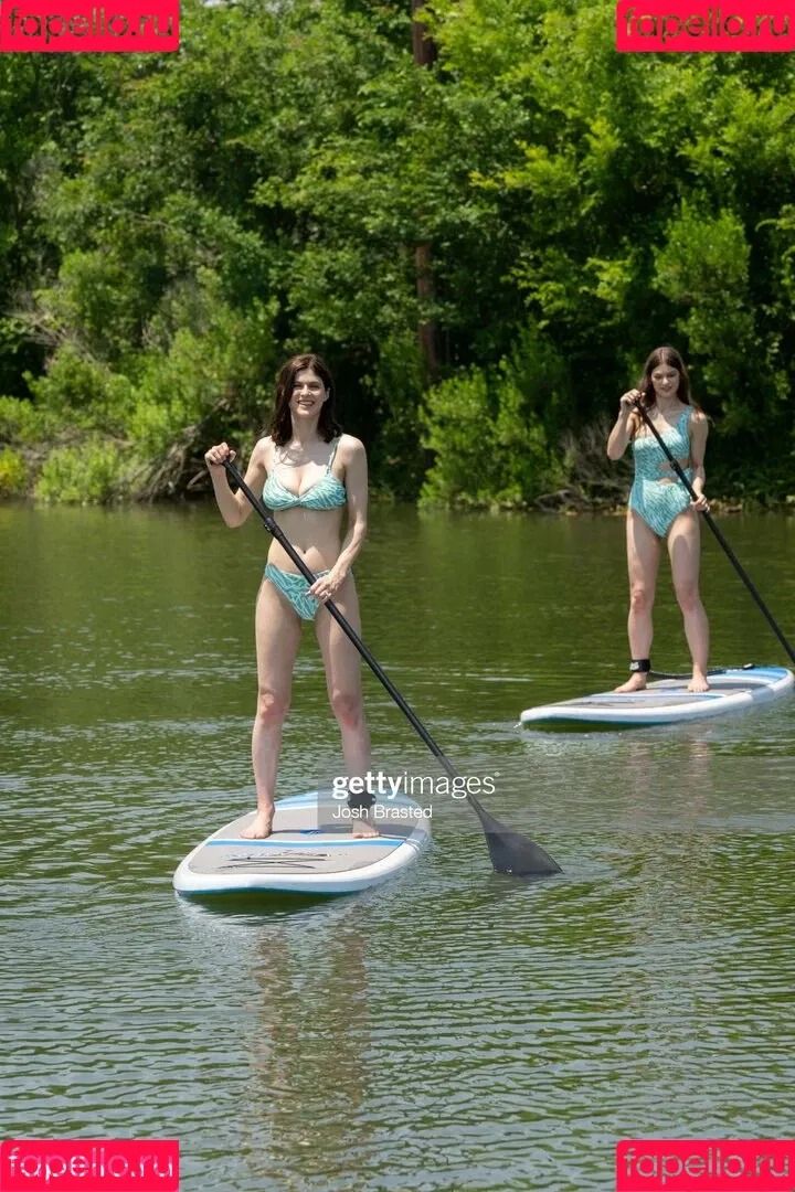 Catharine Daddario Onlyfans Photo Gallery 
