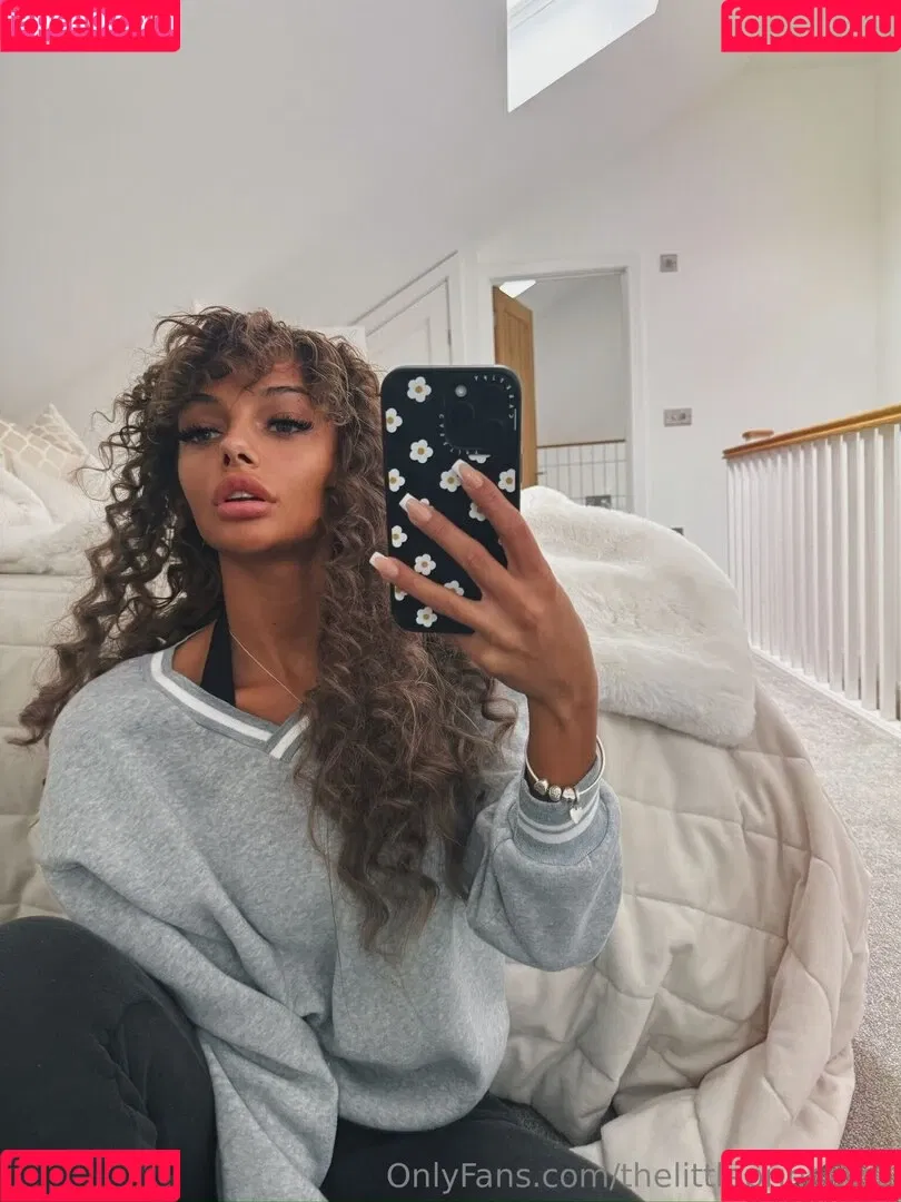 Daisy May Onlyfans Photo Gallery 