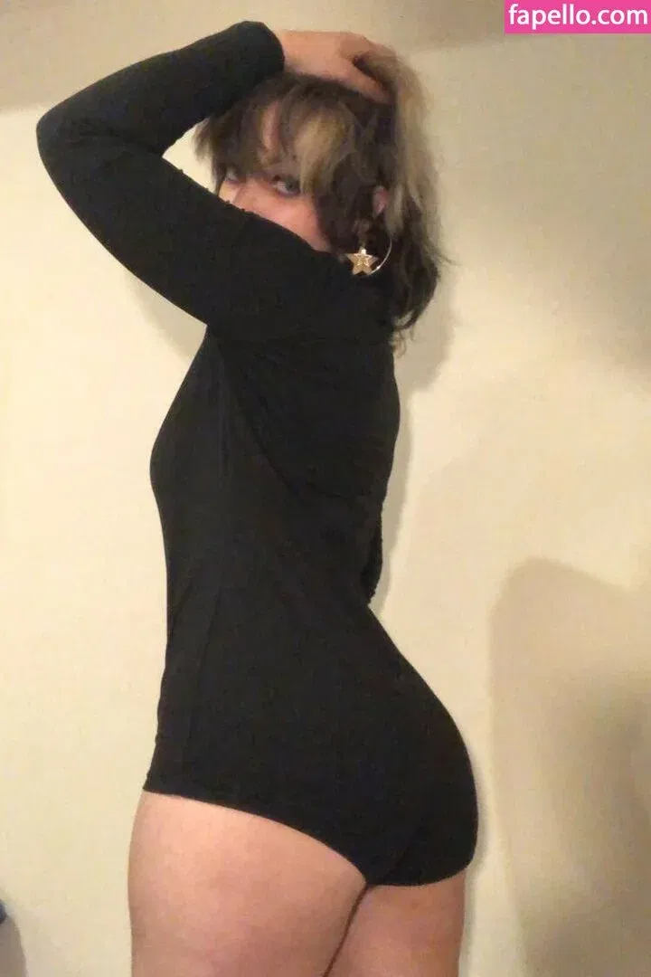 Guttergirlgab Onlyfans Photo Gallery 