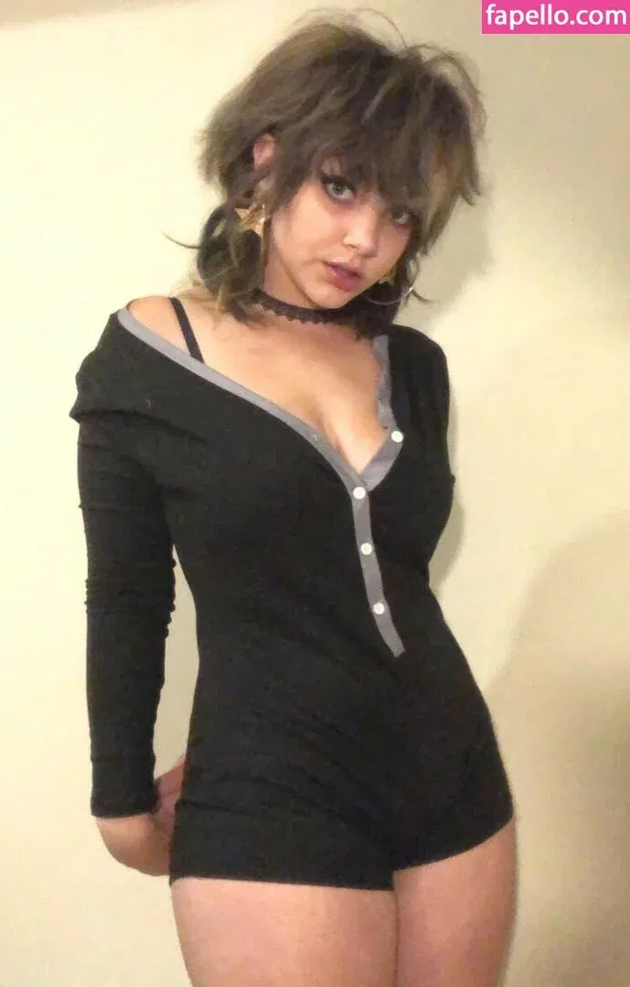 Guttergirlgab Onlyfans Photo Gallery 