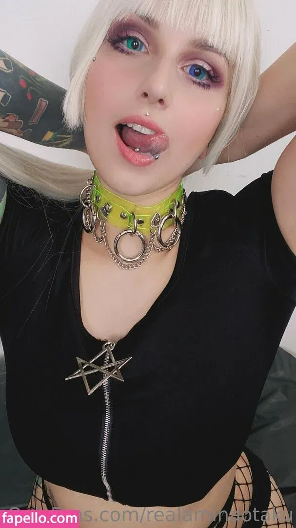 realaminaotaku Onlyfans Photo Gallery 
