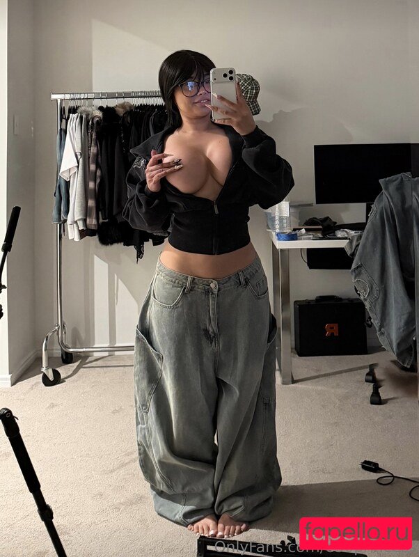 Angel Alektra Nude Onlyfans Photo 4