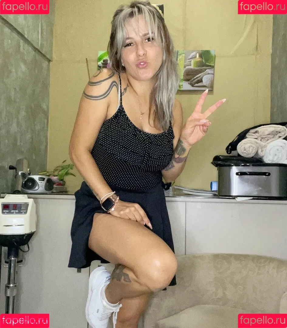 Dani Botan Onlyfans Photo Gallery 