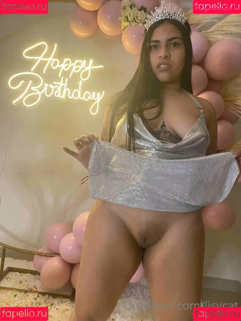 LisyCat Onlyfans Photo Gallery 
