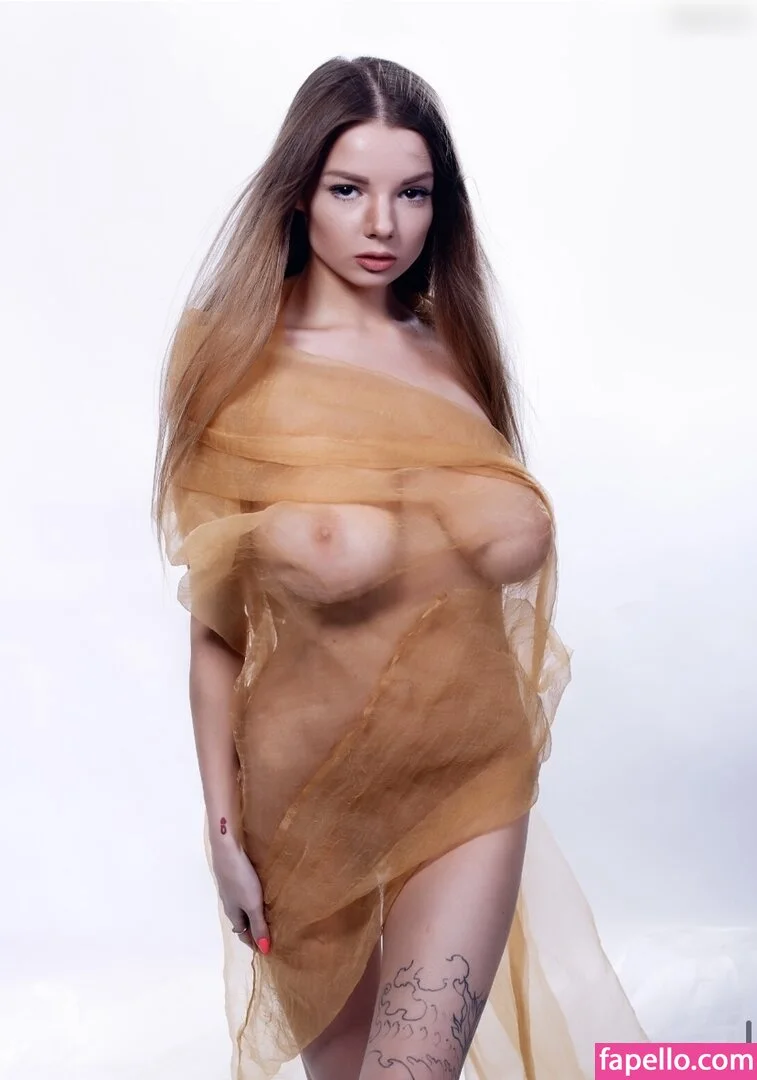 Vera Gudkova Onlyfans Photo Gallery 