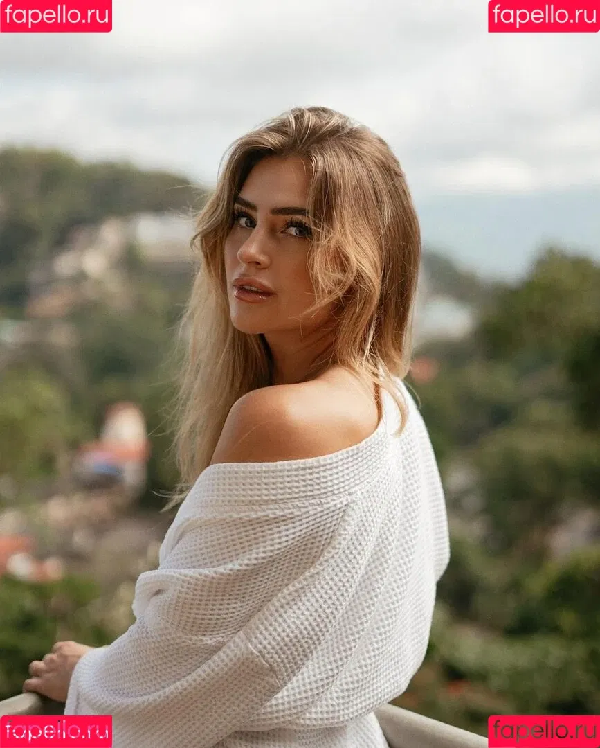Anna von Klinski Onlyfans Photo Gallery 