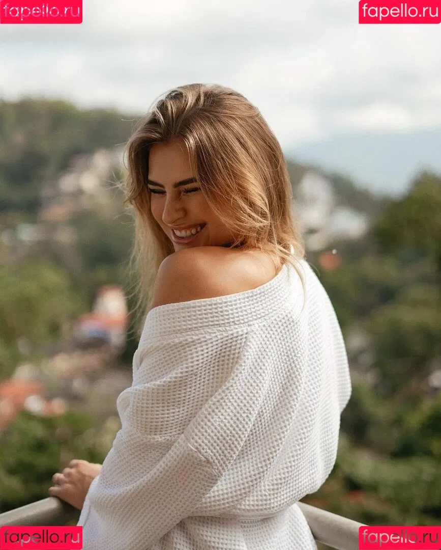 Anna von Klinski Onlyfans Photo Gallery 