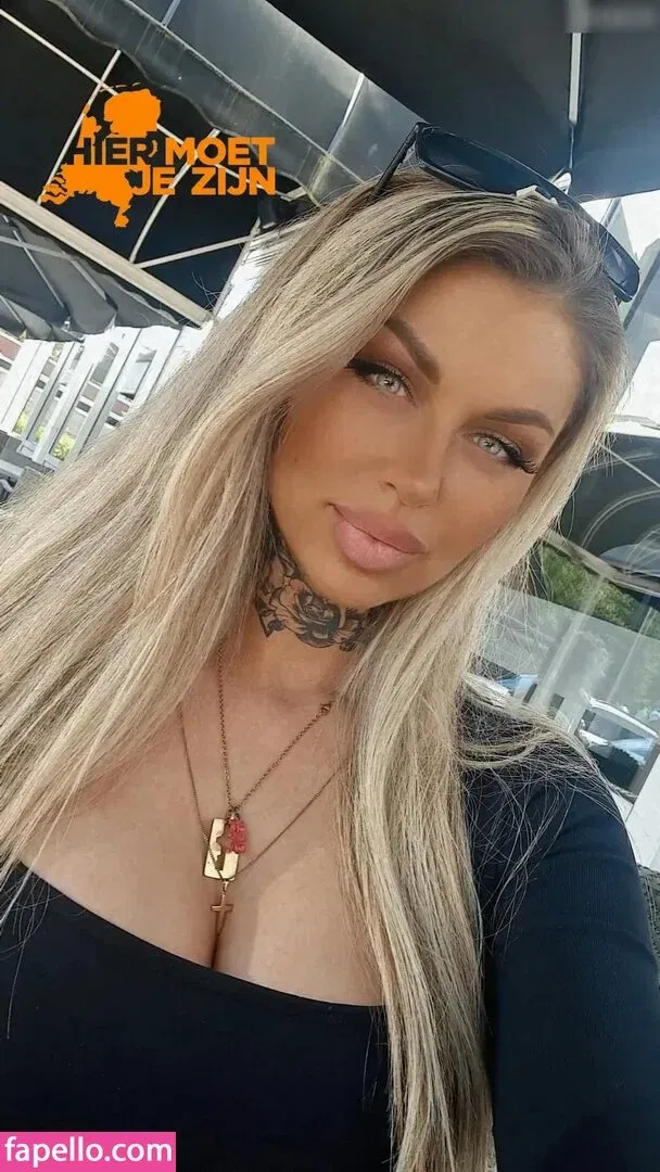 AnnaSahnehexeTV Onlyfans Photo Gallery 