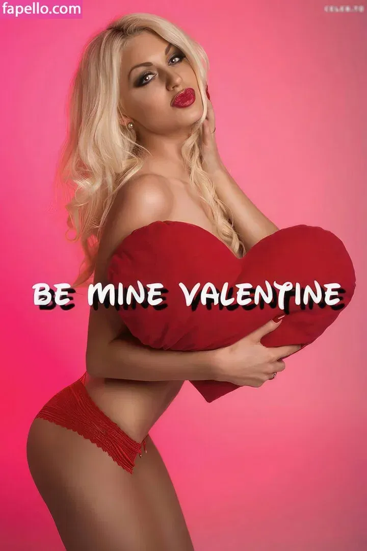 AnnaSahnehexeTV Onlyfans Photo Gallery 