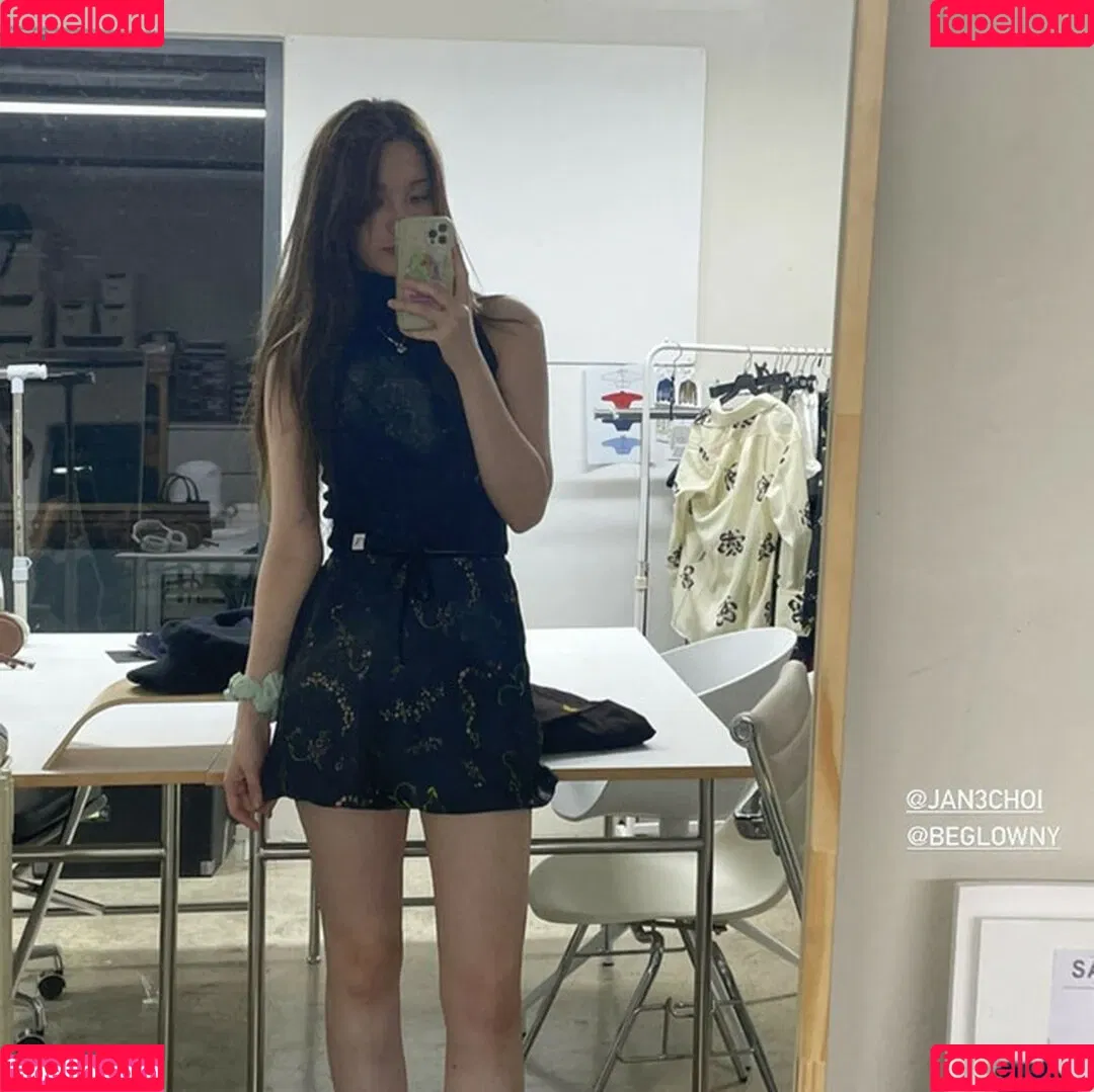 Xooos 수스 Onlyfans Photo Gallery 