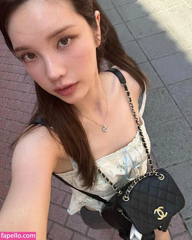 Xooos 수스 Onlyfans Photo Gallery 