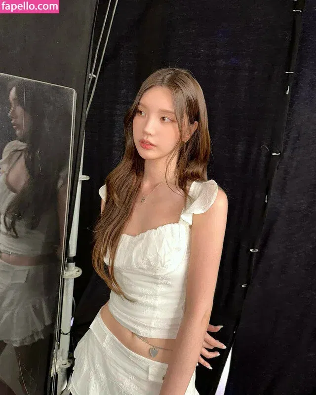 Xooos 수스 Onlyfans Photo Gallery 