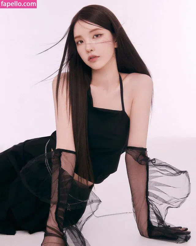 Xooos 수스 Onlyfans Photo Gallery 