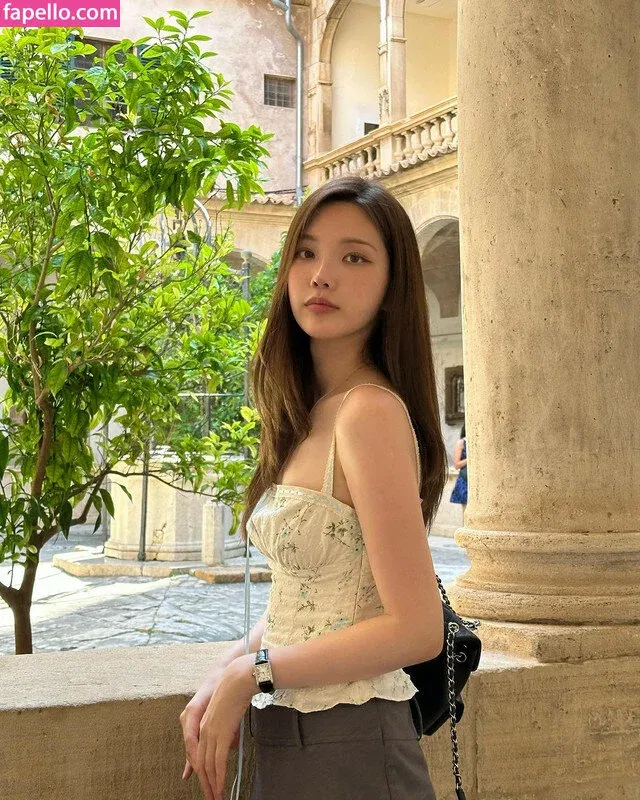 Xooos 수스 Onlyfans Photo Gallery 