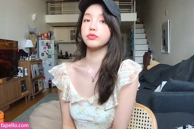 Xooos 수스 Onlyfans Photo Gallery 