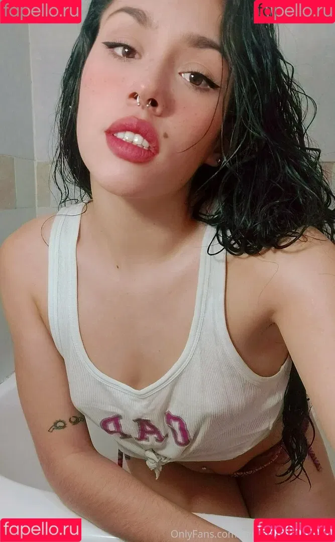 nessauwufreee Onlyfans Photo Gallery 