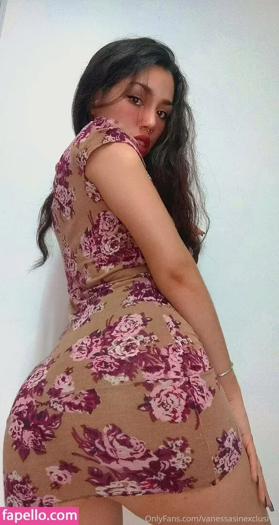 nessauwufreee Onlyfans Photo Gallery 