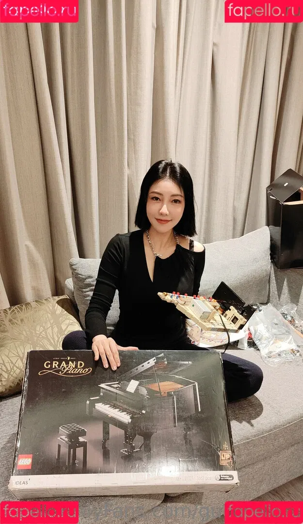 guoer0212 Onlyfans Photo Gallery 