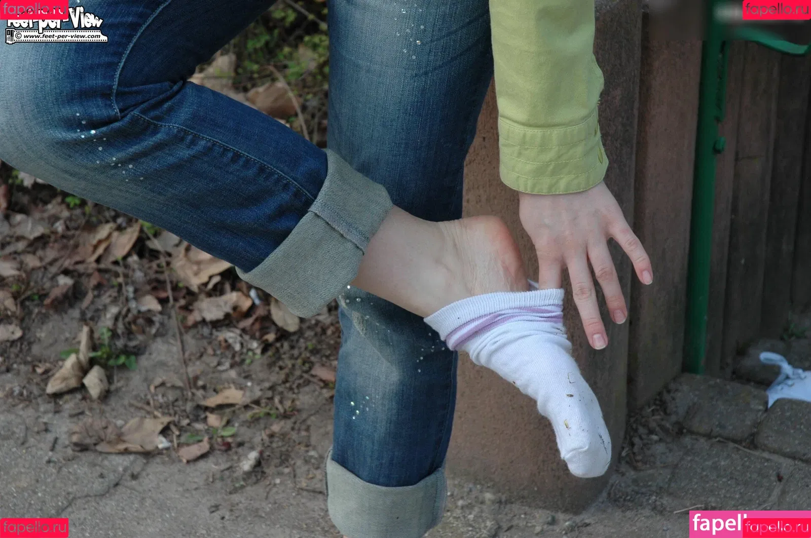 Feetperview / Sockenmädchen Onlyfans Photo Gallery 