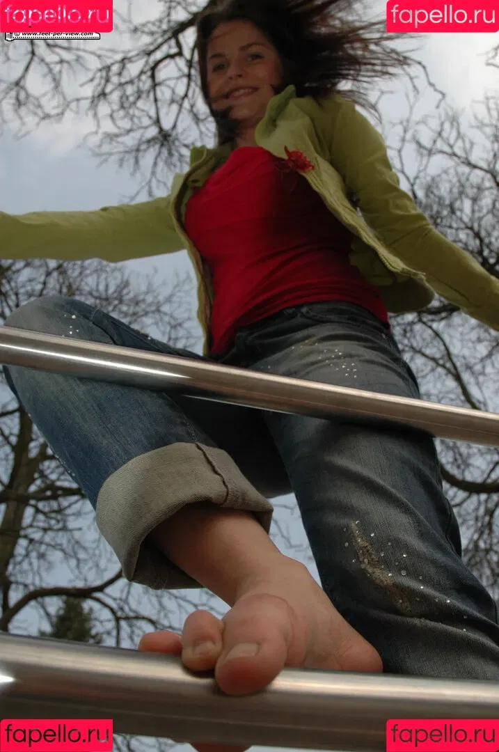 Feetperview / Sockenmädchen Onlyfans Photo Gallery 
