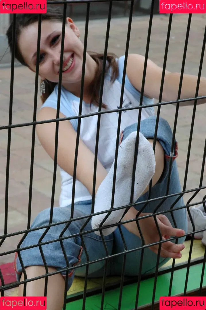 Feetperview / Sockenmädchen Onlyfans Photo Gallery 