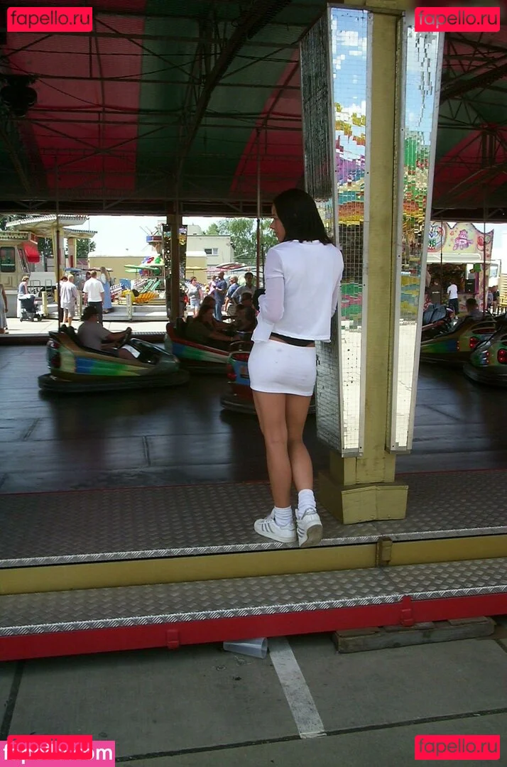 Feetperview / Sockenmädchen Onlyfans Photo Gallery 