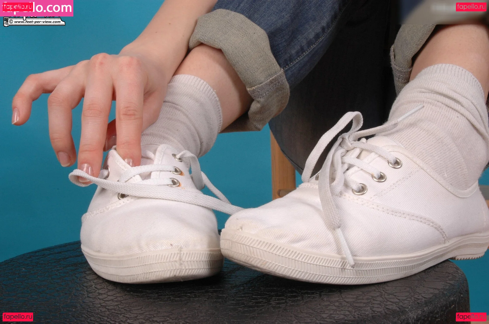 Feetperview / Sockenmädchen Onlyfans Photo Gallery 