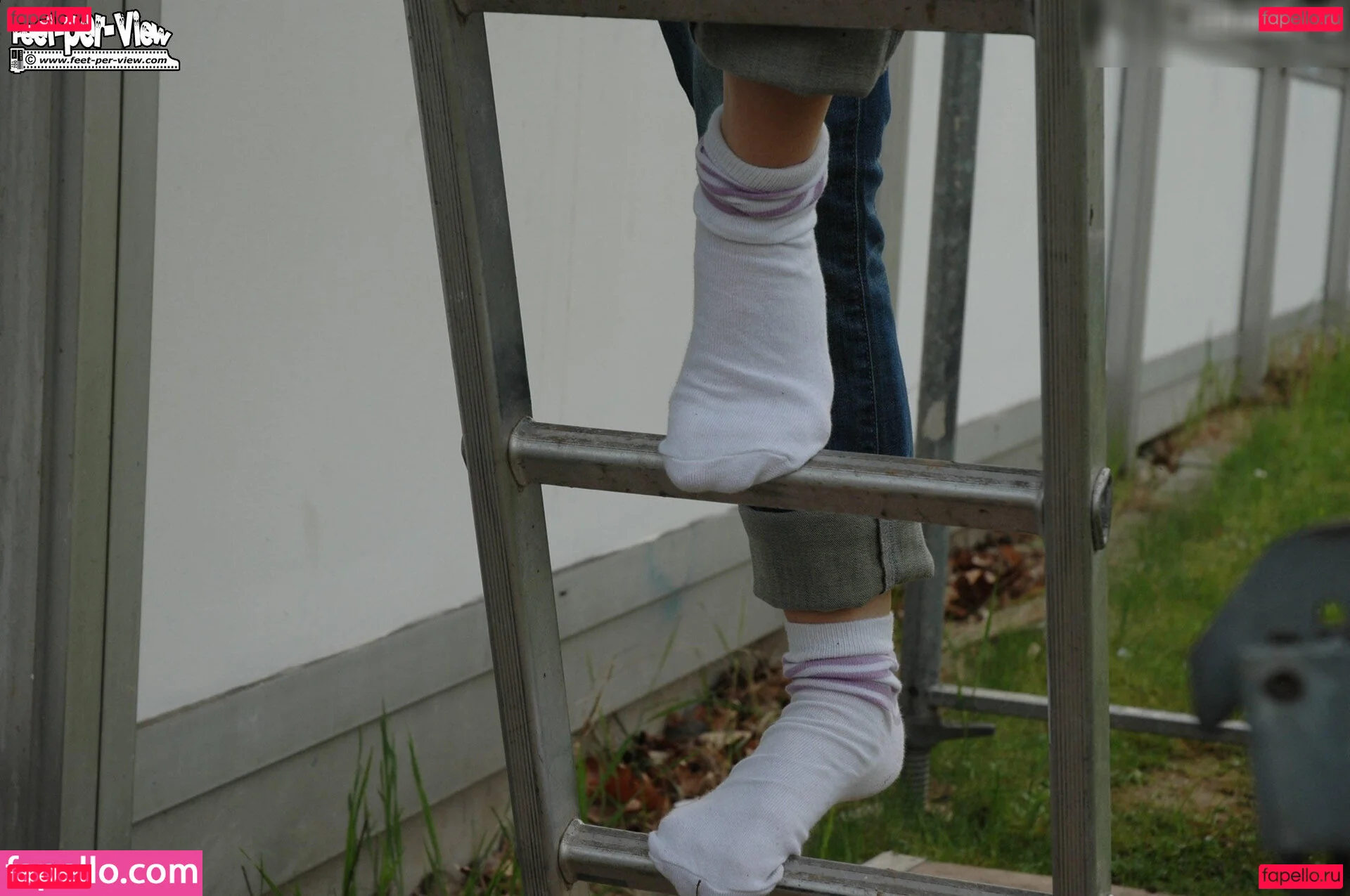 Feetperview / Sockenmädchen Onlyfans Photo Gallery 