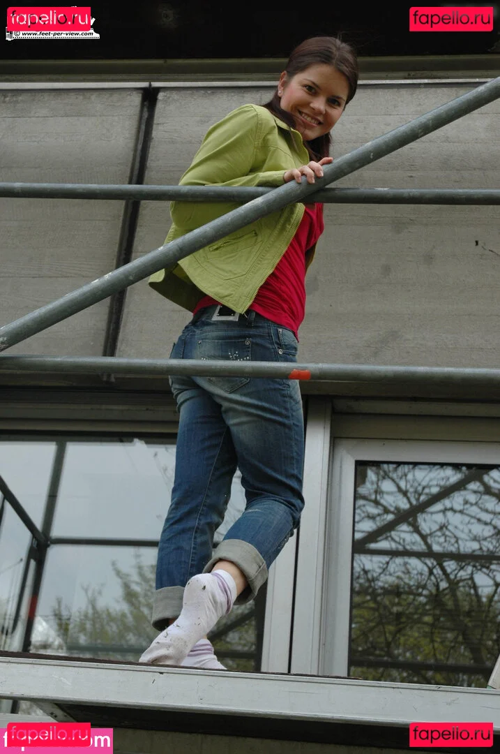 Feetperview / Sockenmädchen Onlyfans Photo Gallery 