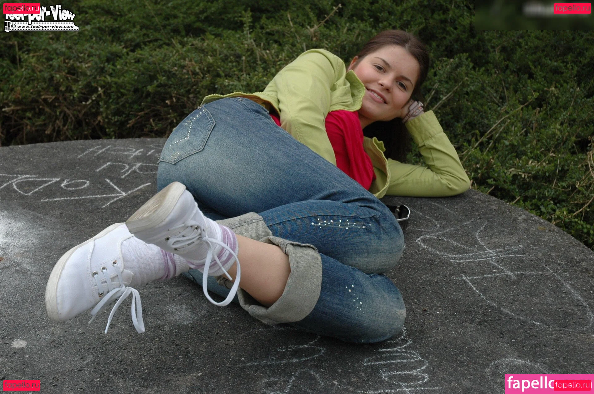 Feetperview / Sockenmädchen Onlyfans Photo Gallery 